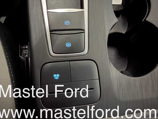 2022 Ford Escape SE Hybrid