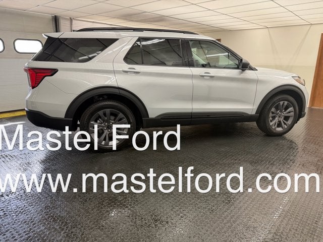 2026 Ford Explorer Active w 200A Pkg