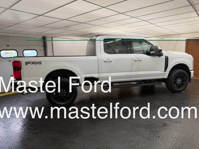 2026 Ford Super Duty F-350 SRW XLT