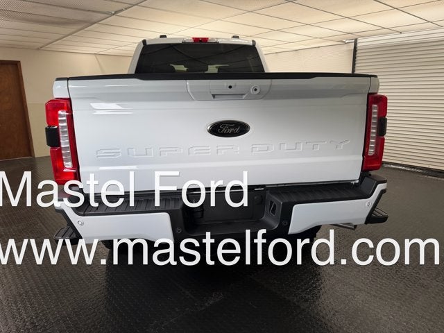 2026 Ford Super Duty F-350 SRW XLT